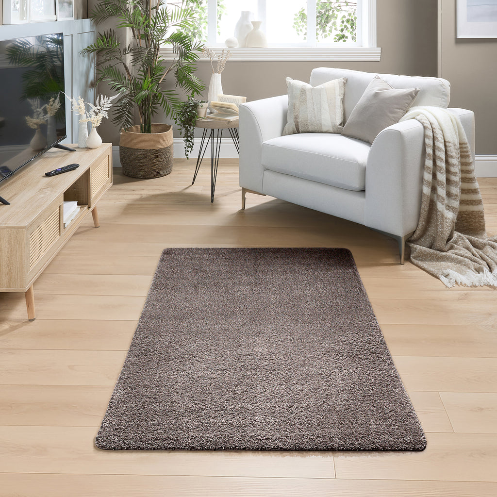 My Rug Mocha Fleck- a washable rug with white and light brown flecks.