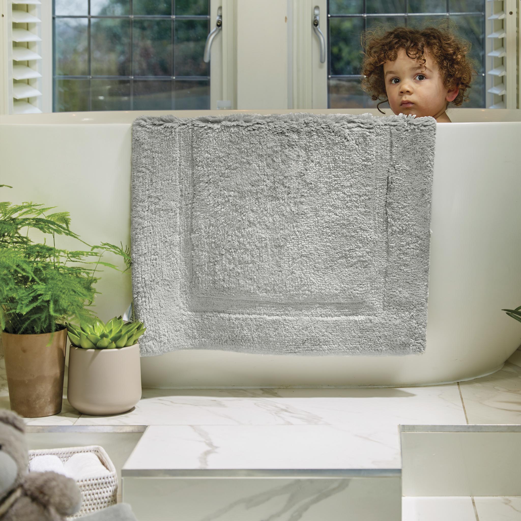Bamboo Border Grey Bathmat