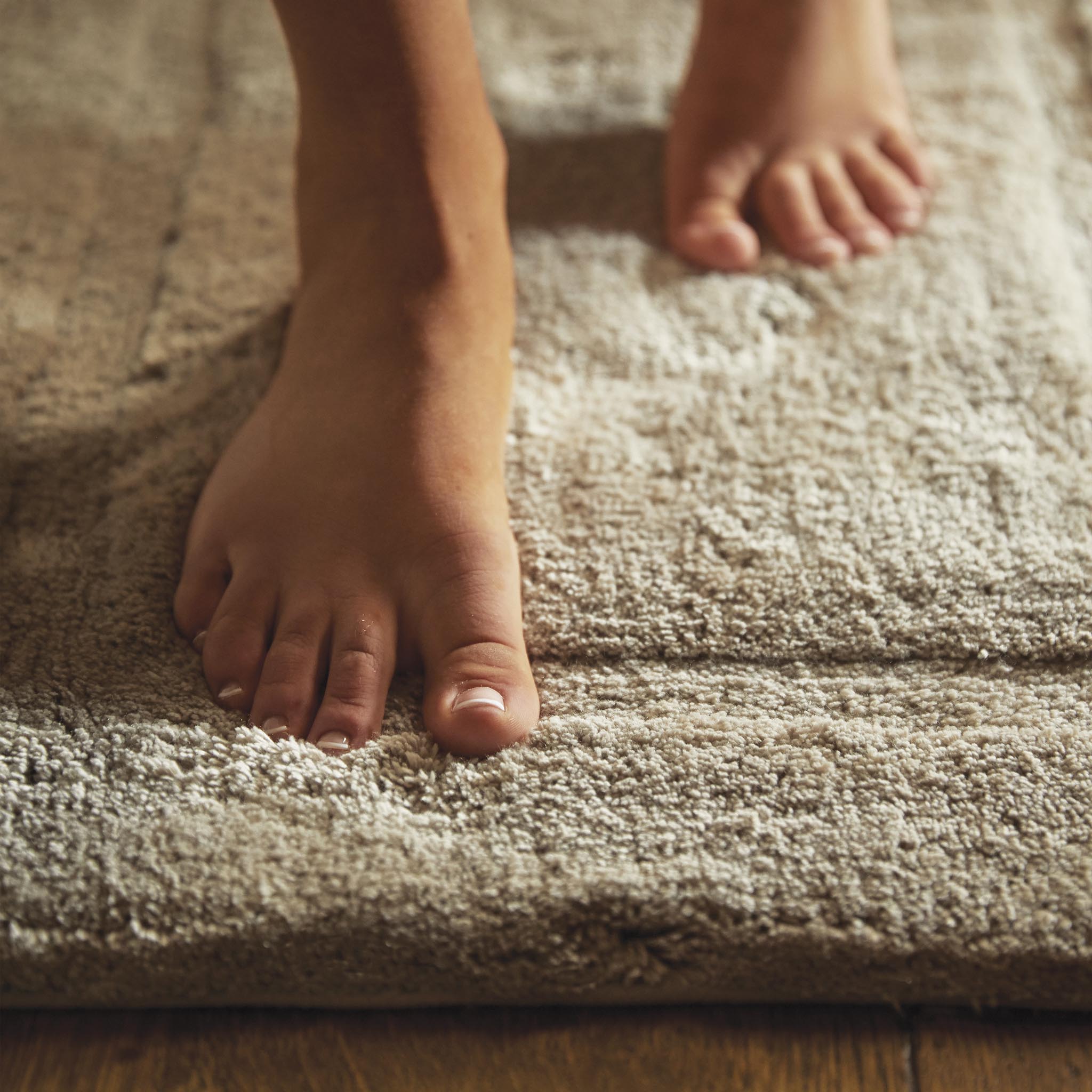 Bamboo Border Latte Bathmat