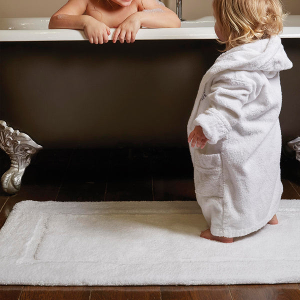 Bamboo Border White Bathmat