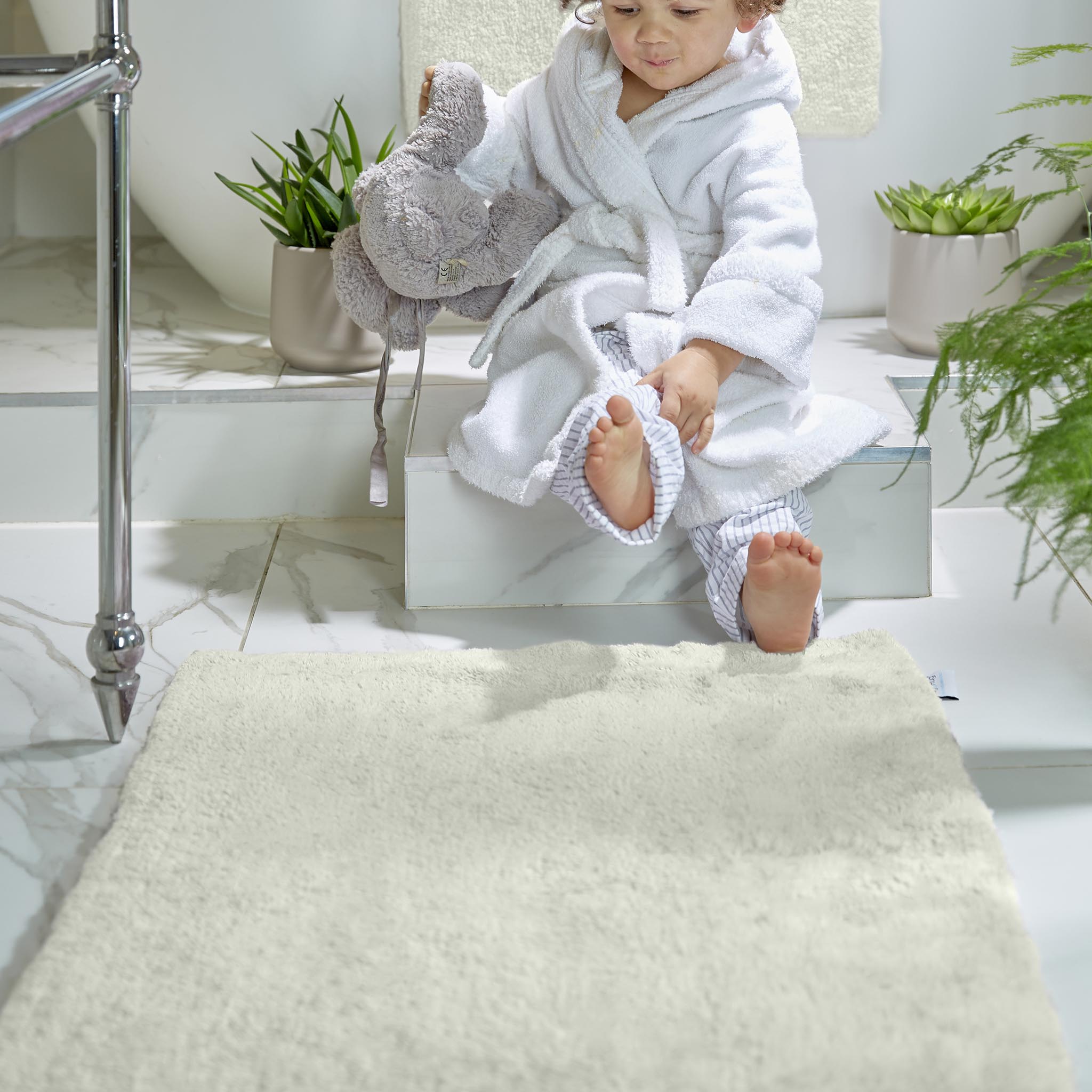 Bamboo Plain Cream Bathmat