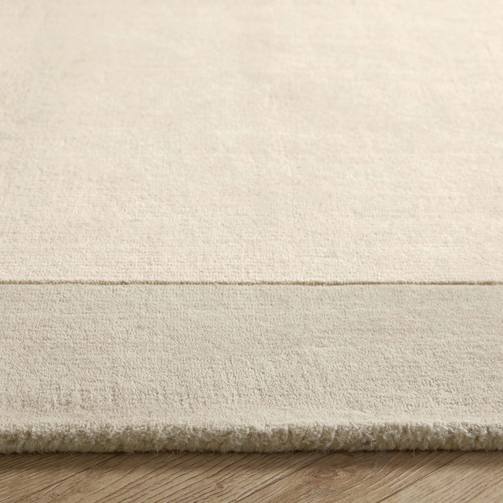 Borders Wool Rug Natural