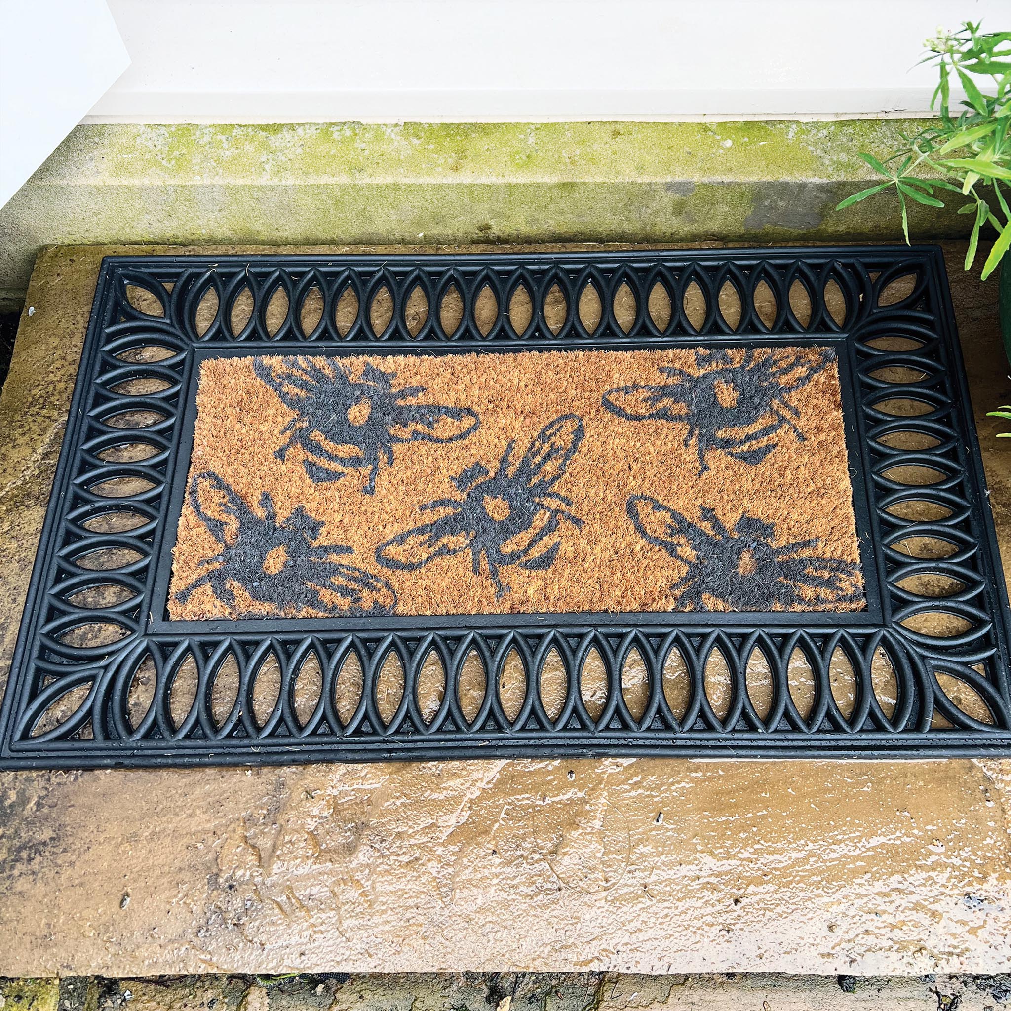 Coir Insert Buzzy Bee Doormat