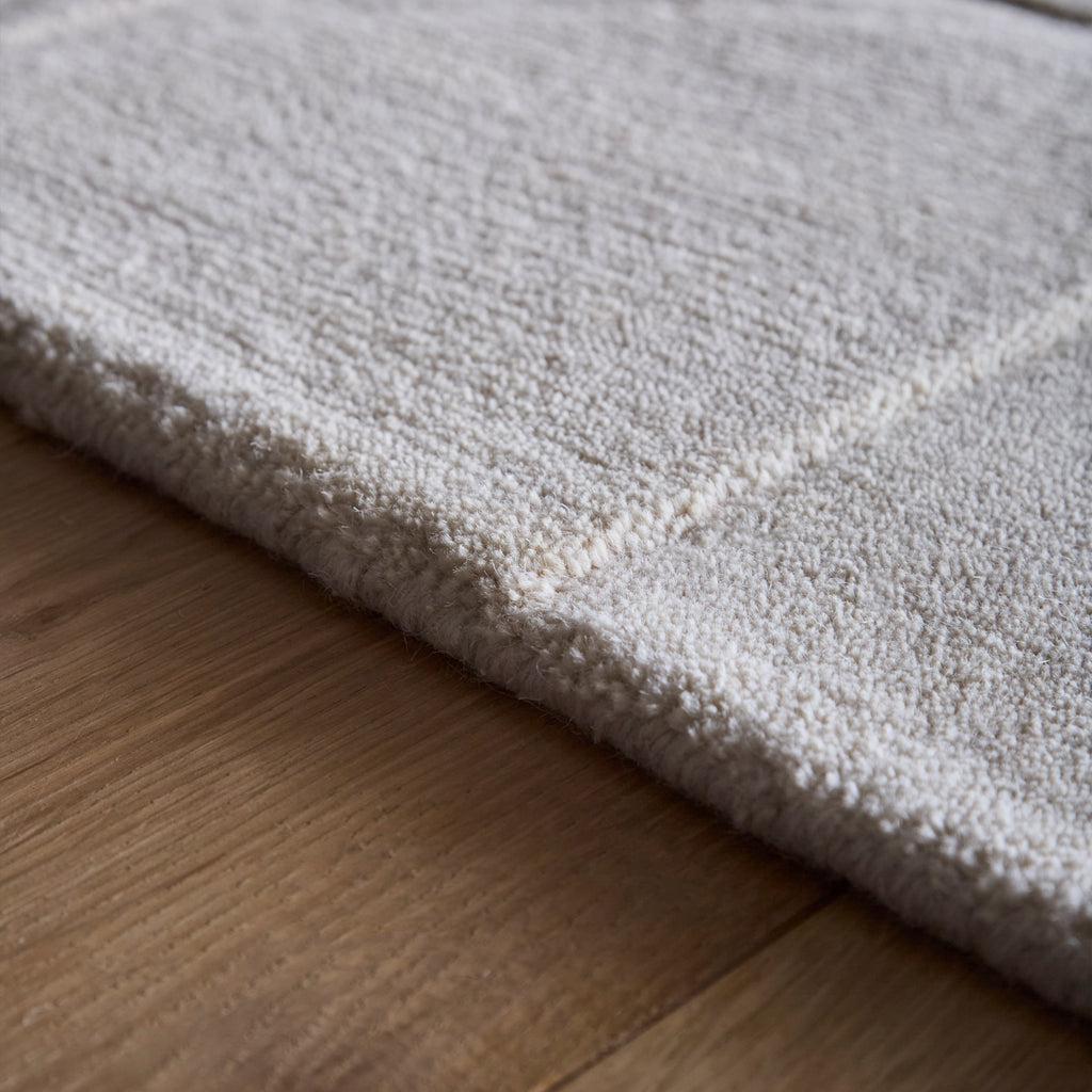 Penny Rug Cream