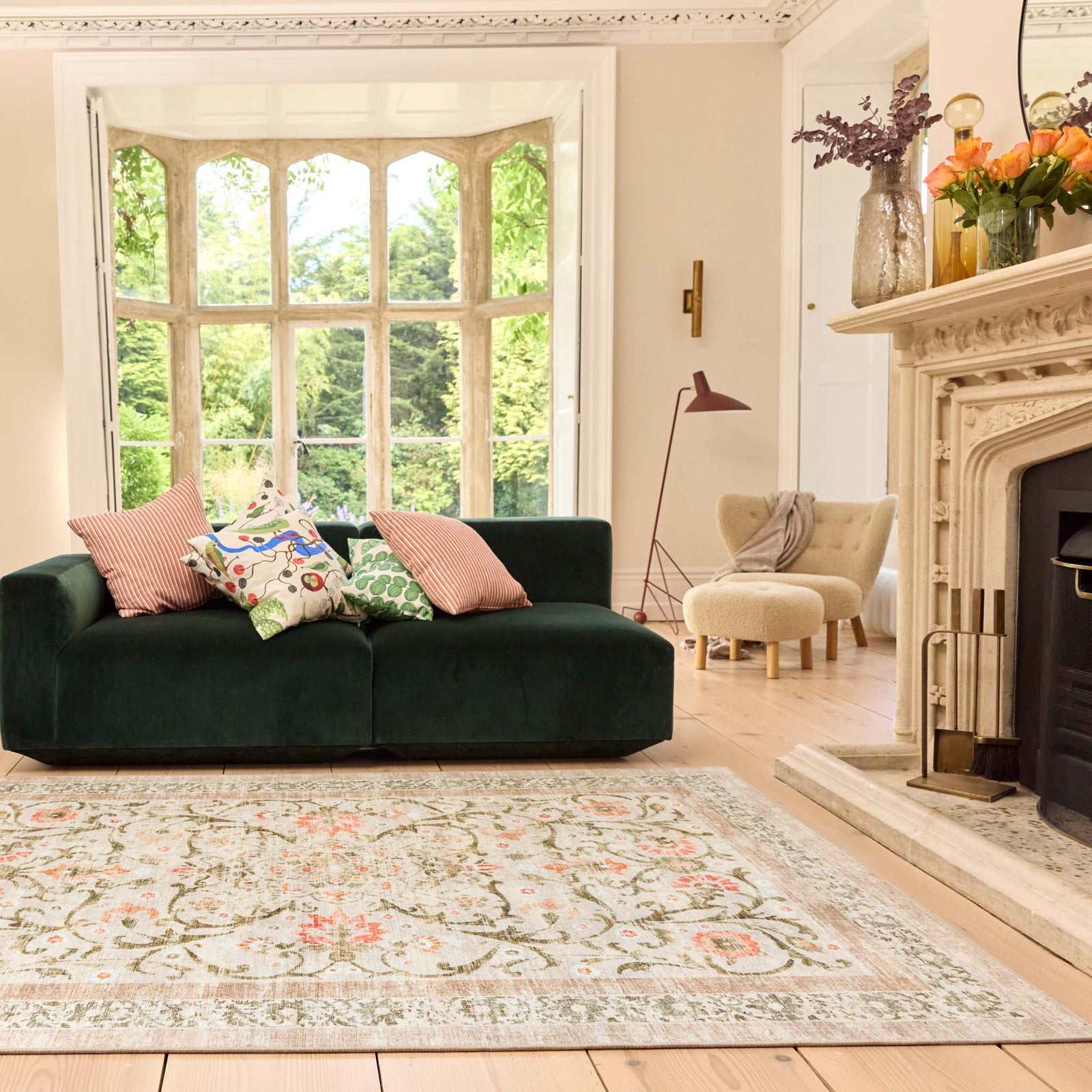 Country Paisley Eco-Washable Rug - a 100% recycled material rug featuring a traditional floral design.