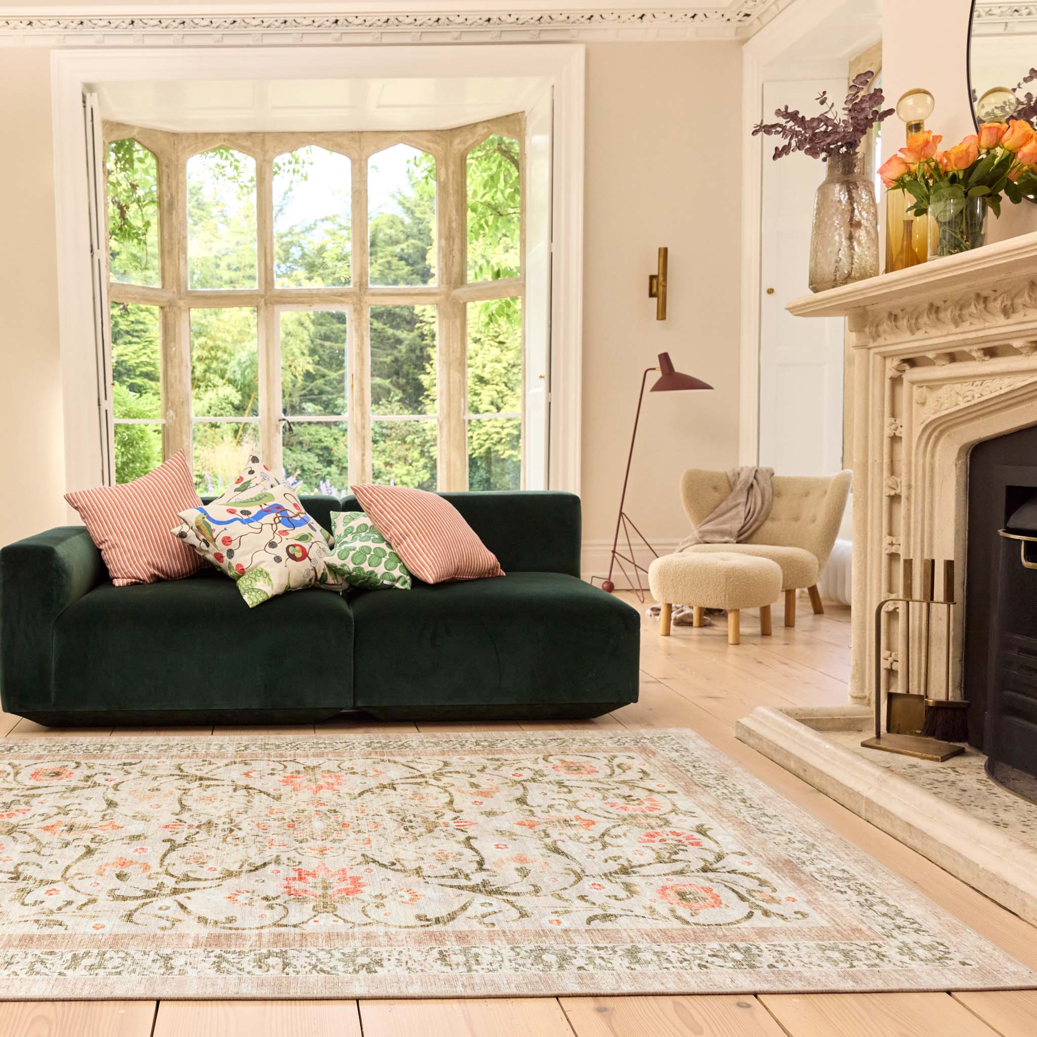 Country Paisley Eco-Washable Rug - a 100% recycled material rug featuring a traditional floral design.