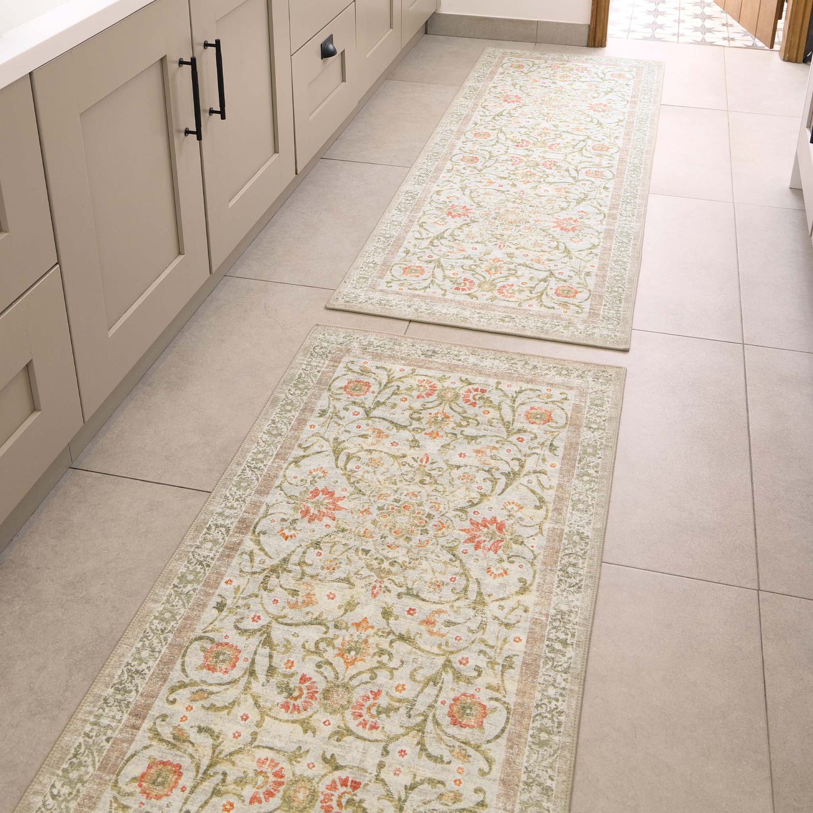 Country Paisley Eco-Washable Runner - a 100% recycled material runner featuring a traditional floral design.