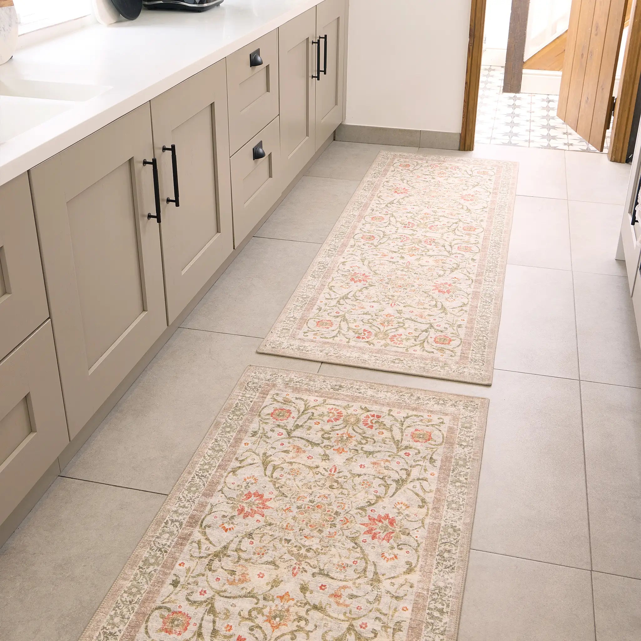 Country Paisley Eco-Washable Rug Runner