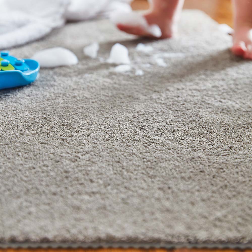 Sense Ghost Grey Bath Mat- a bath mat made from recycled materials in a solid grey.
