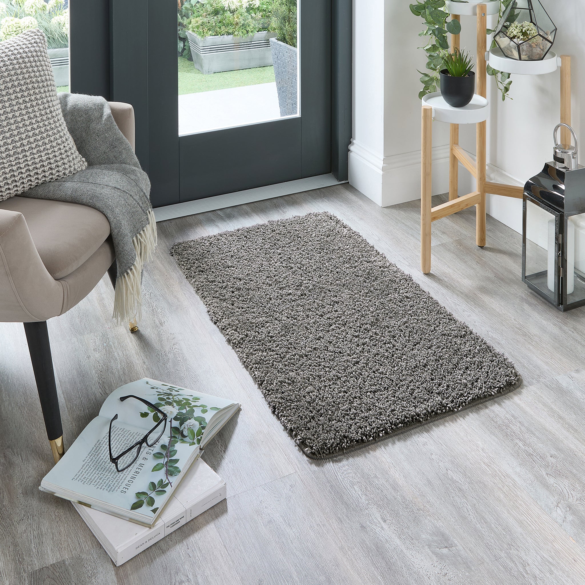 My Rug Grey Fleck- a washable rug with light and dark grey flecks.
