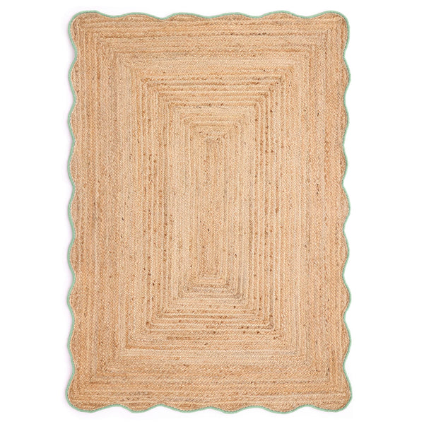 Jute Scalloped Edge Green Rug - Jute scalloped edge rug with green wool whipped border.
