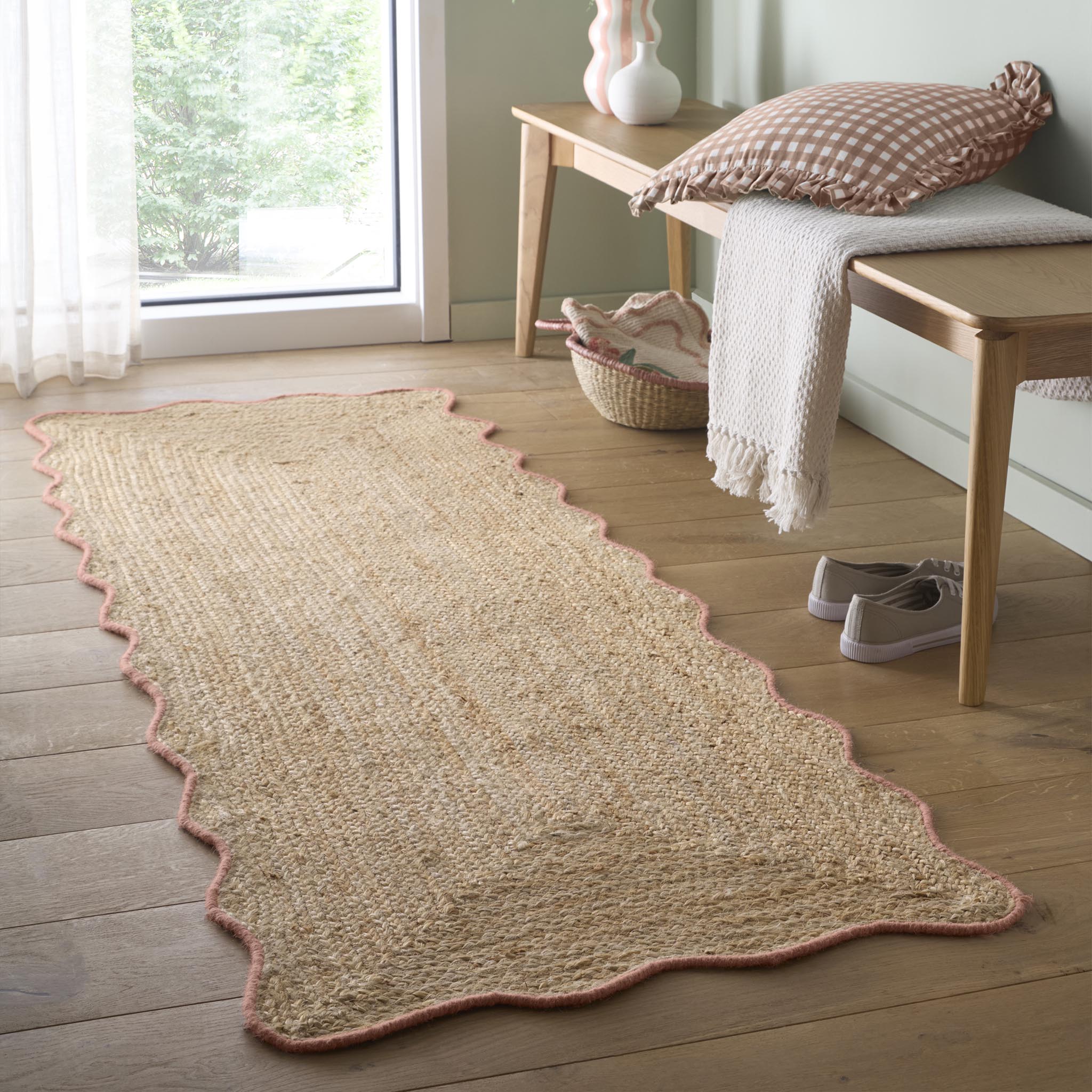 Scalloped Edge Peach Runner- Jute scalloped edge runner with pink wool whipped border