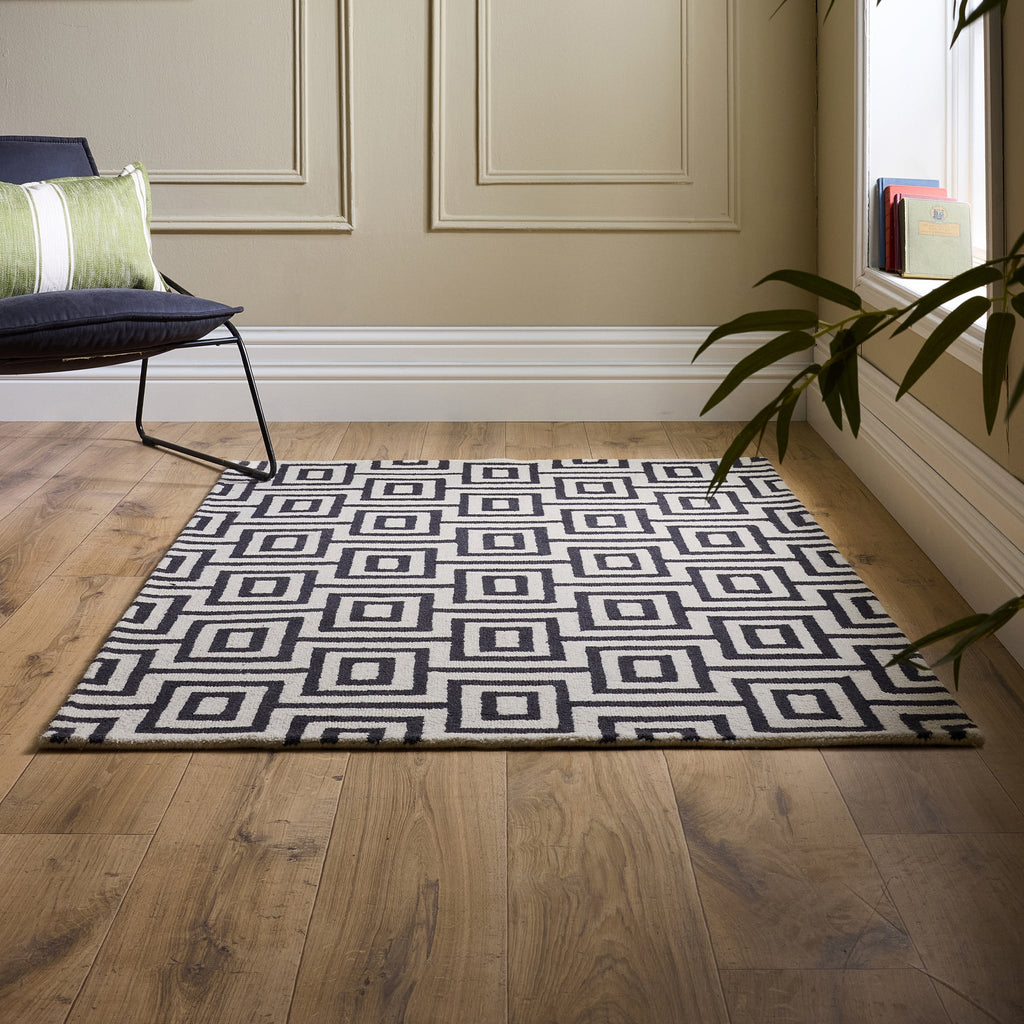 Labyrinth Rug- 100% Wool Loop Pile rug in Black and White with a 3D geometric pattern 3