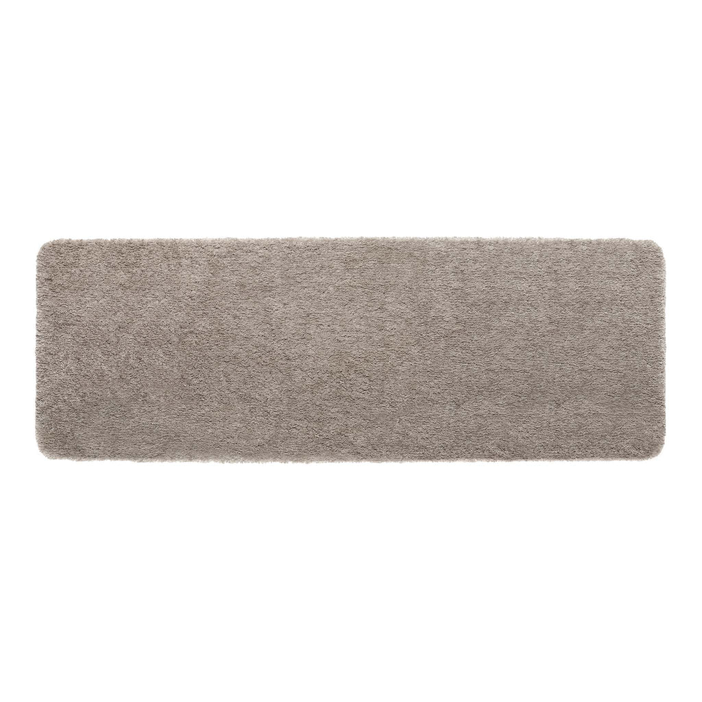 Luxe Stone Runner with a shaggy grey pile.