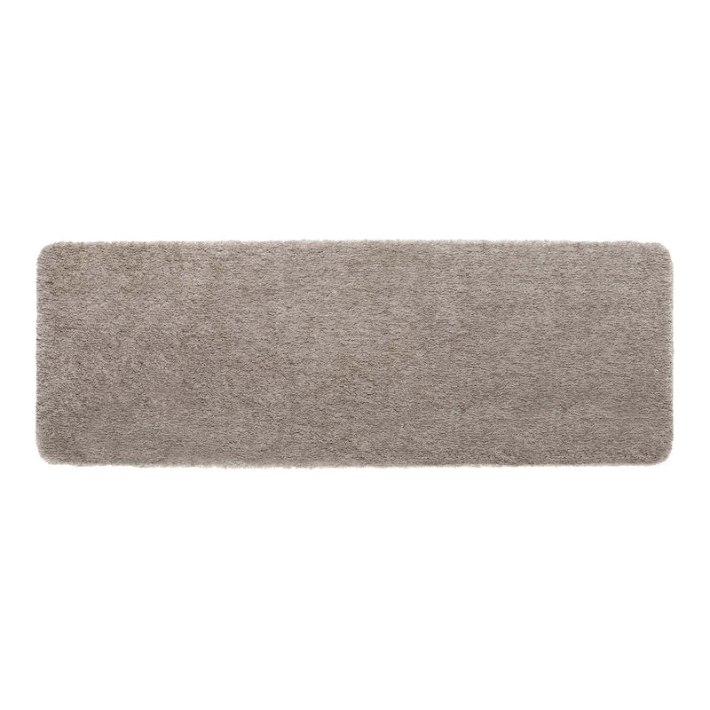 Luxe Stone Runner with a shaggy grey pile.