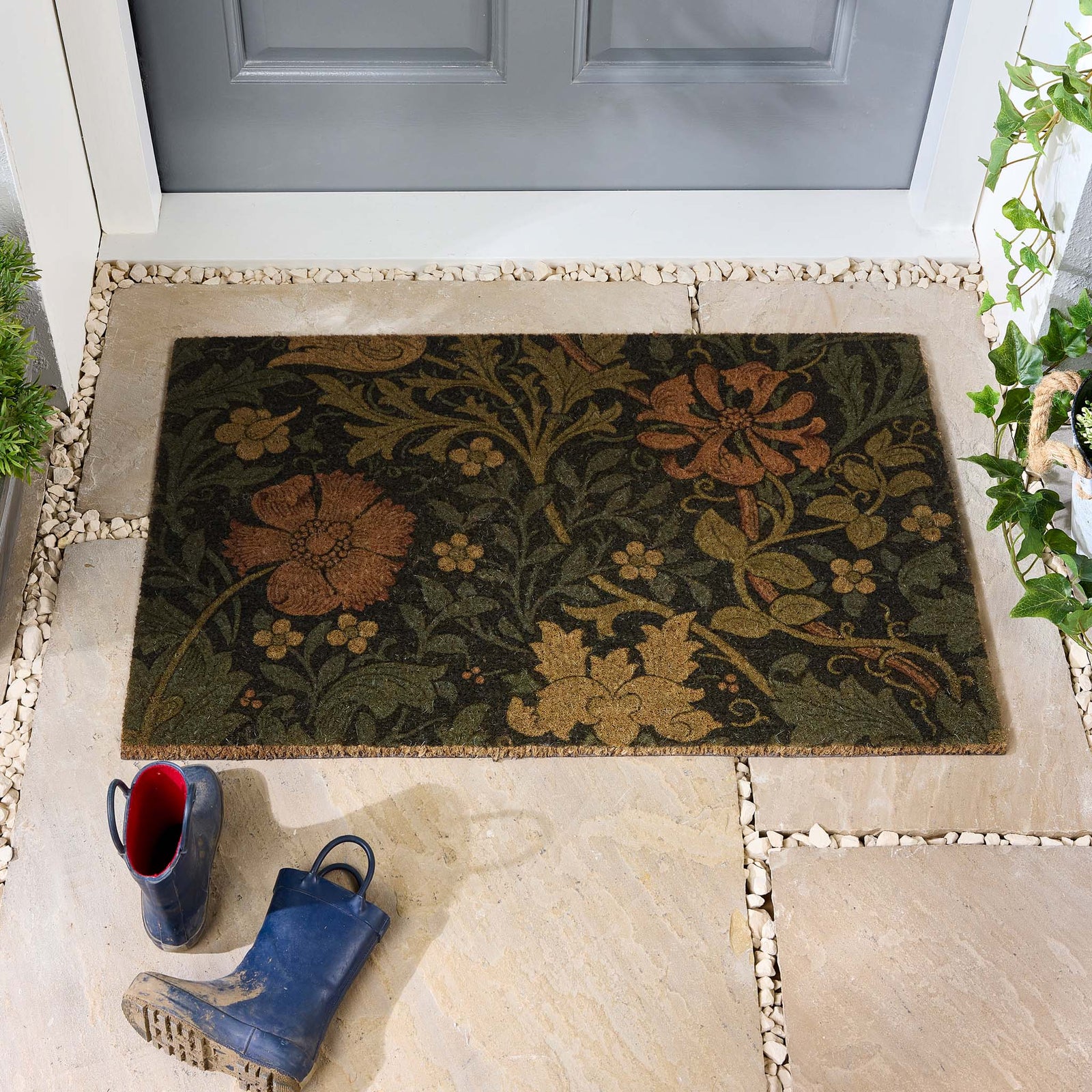 Compton Coir Doormat- made from eco-friendly materials featuring a floral leaf design.