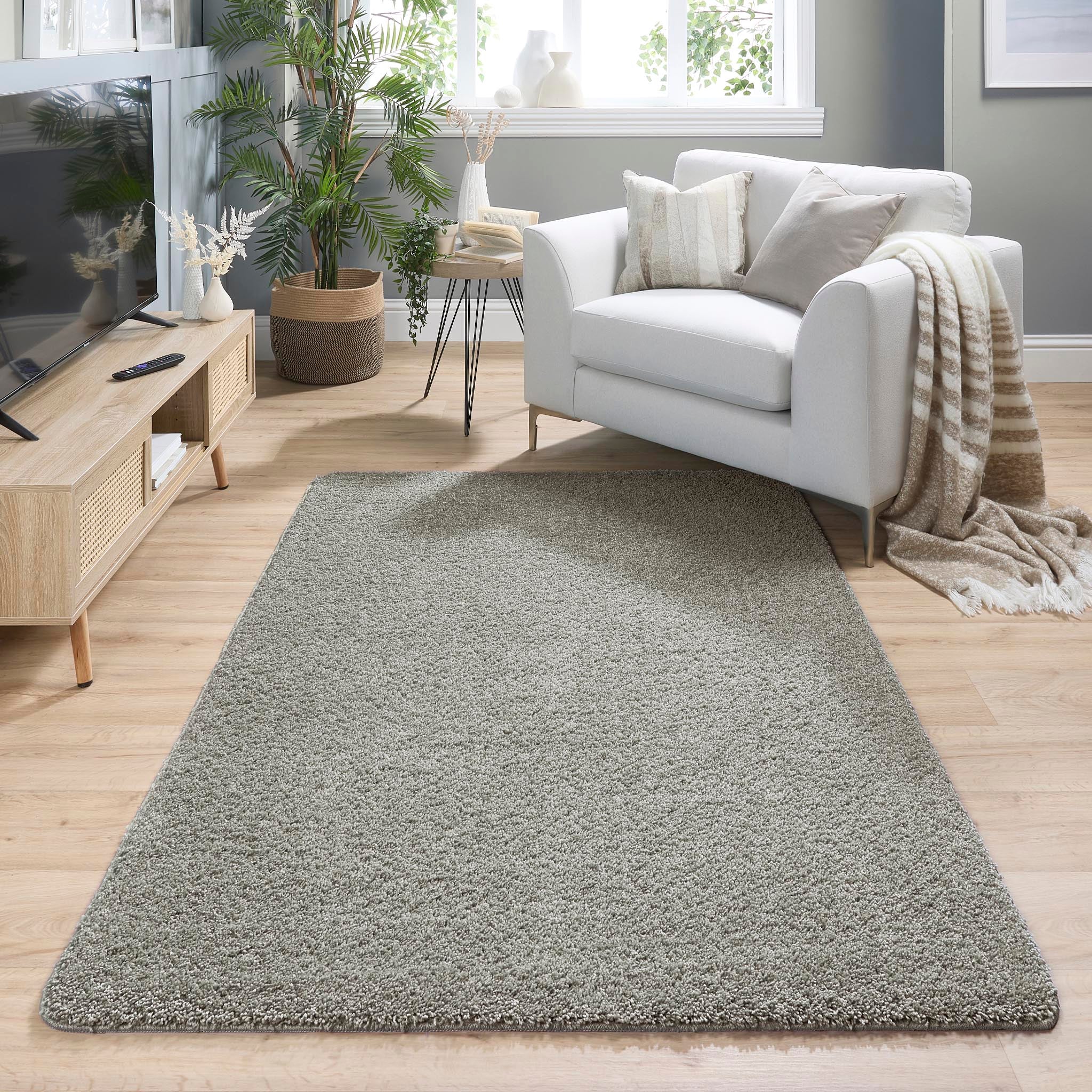 Ghost Grey Washable Rug in a solid grey colour, fully machine washable.