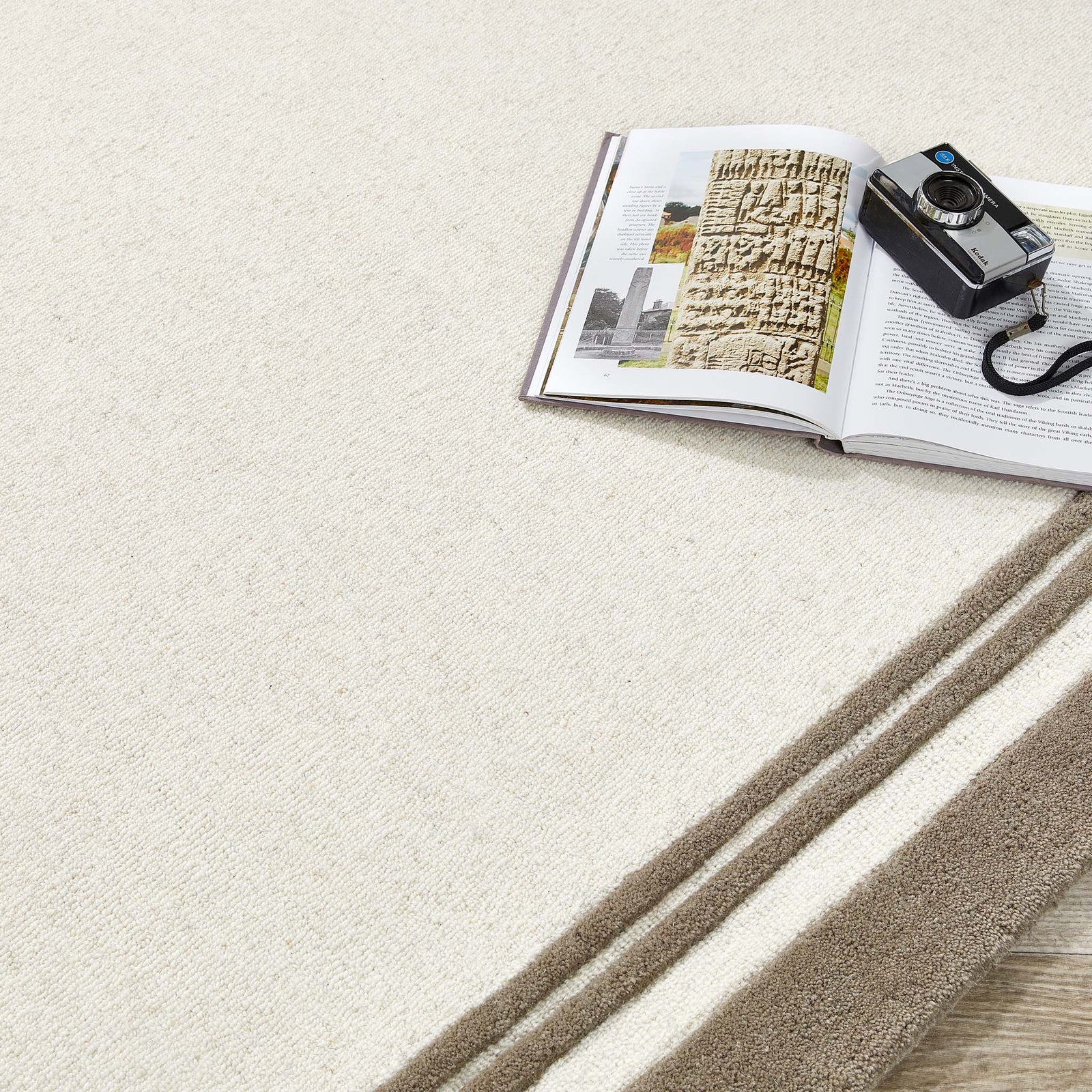 Piper Rug Taupe 3