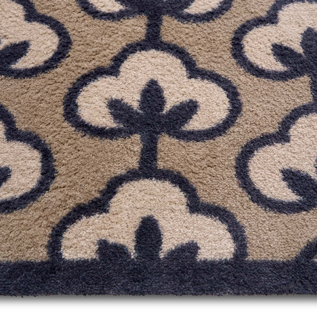 Retro Flower Neutral Doormat- 100% recycled cotton doormat featuring a retro floral pattern.