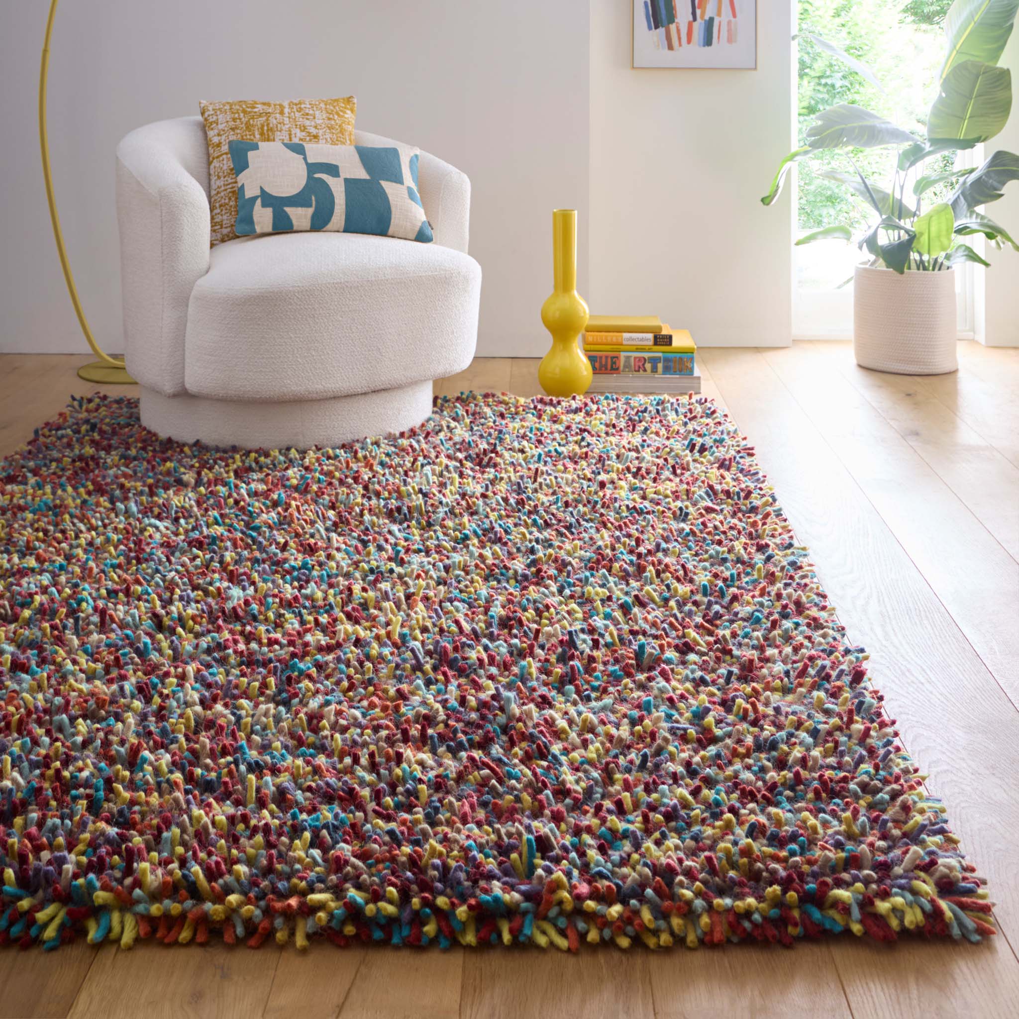 Rocks Shaggy Multi Rug - a 100% wool multi rug featuring a shaggy fleck pattern.
