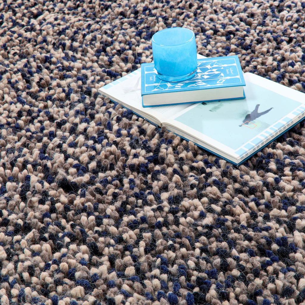 Rocks Shaggy Wool Rug Navy