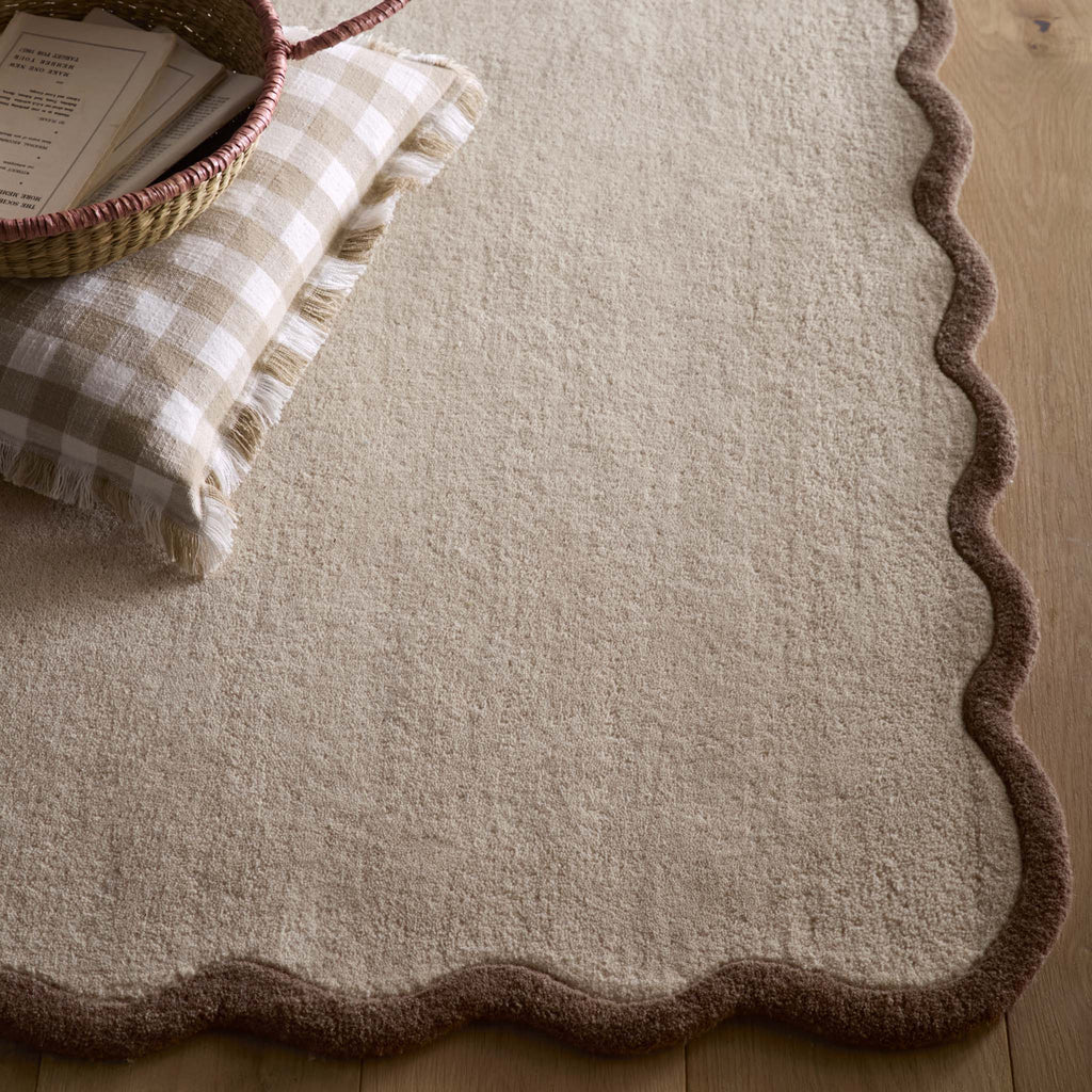 Scalloped Elsie Rug Natural/Brown