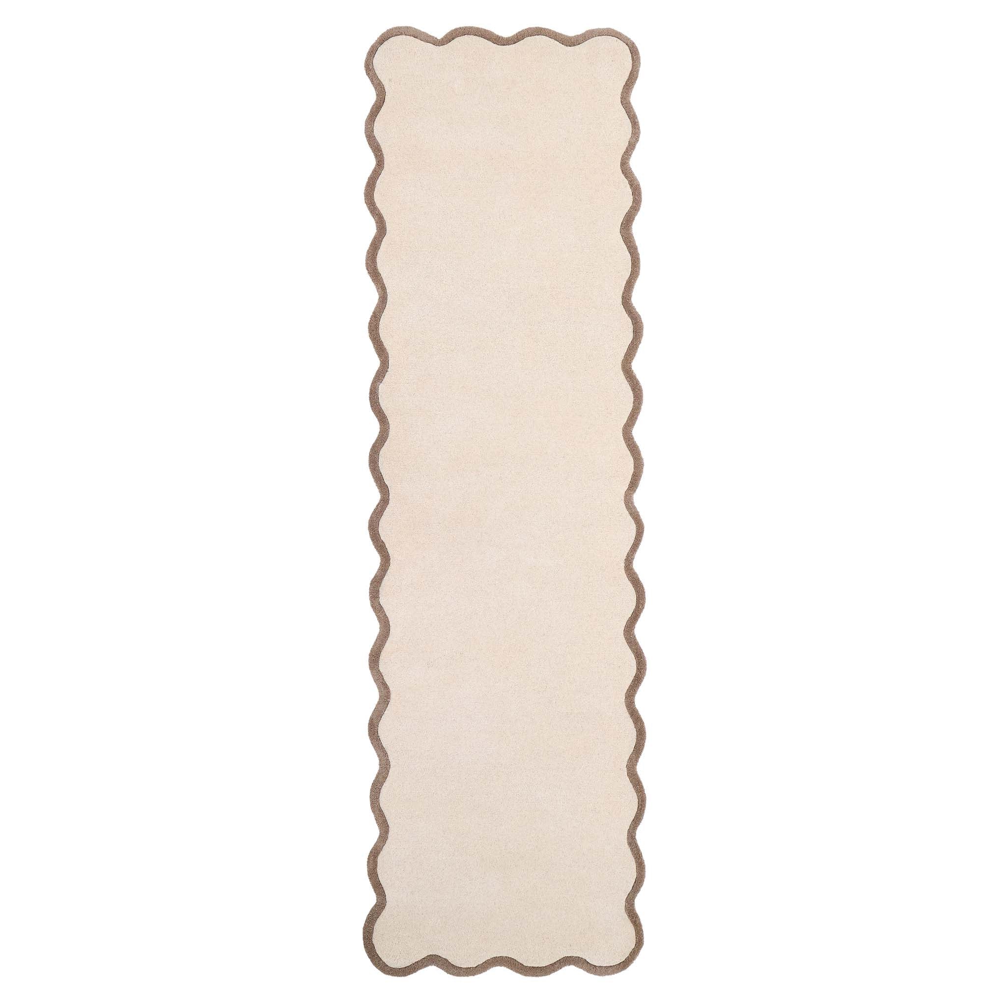 Scalloped Elise Natural/ Brown Runner Rug- 100% wool runner featuring a brown wavy border.
