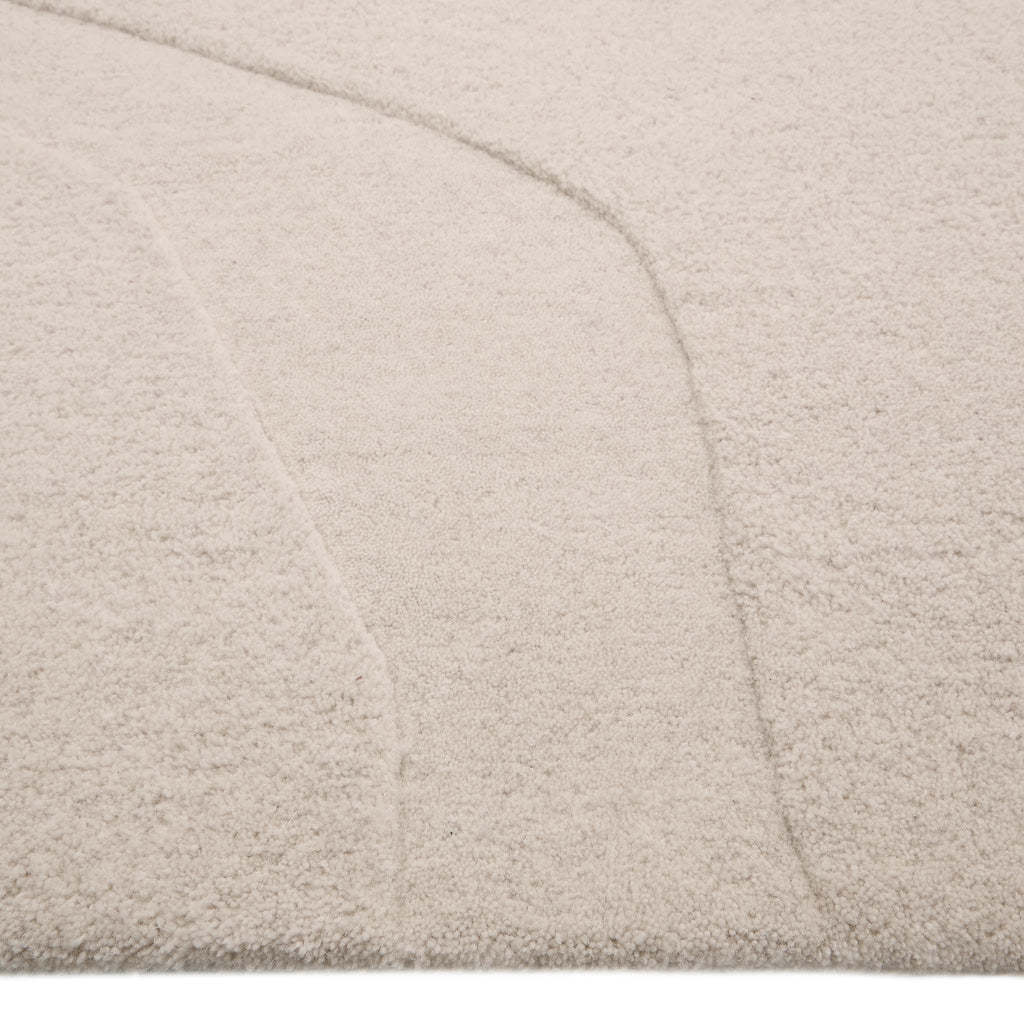 Sculptured Wool Rug Formartion Cream. 100% wool rug with a carved geometric design.