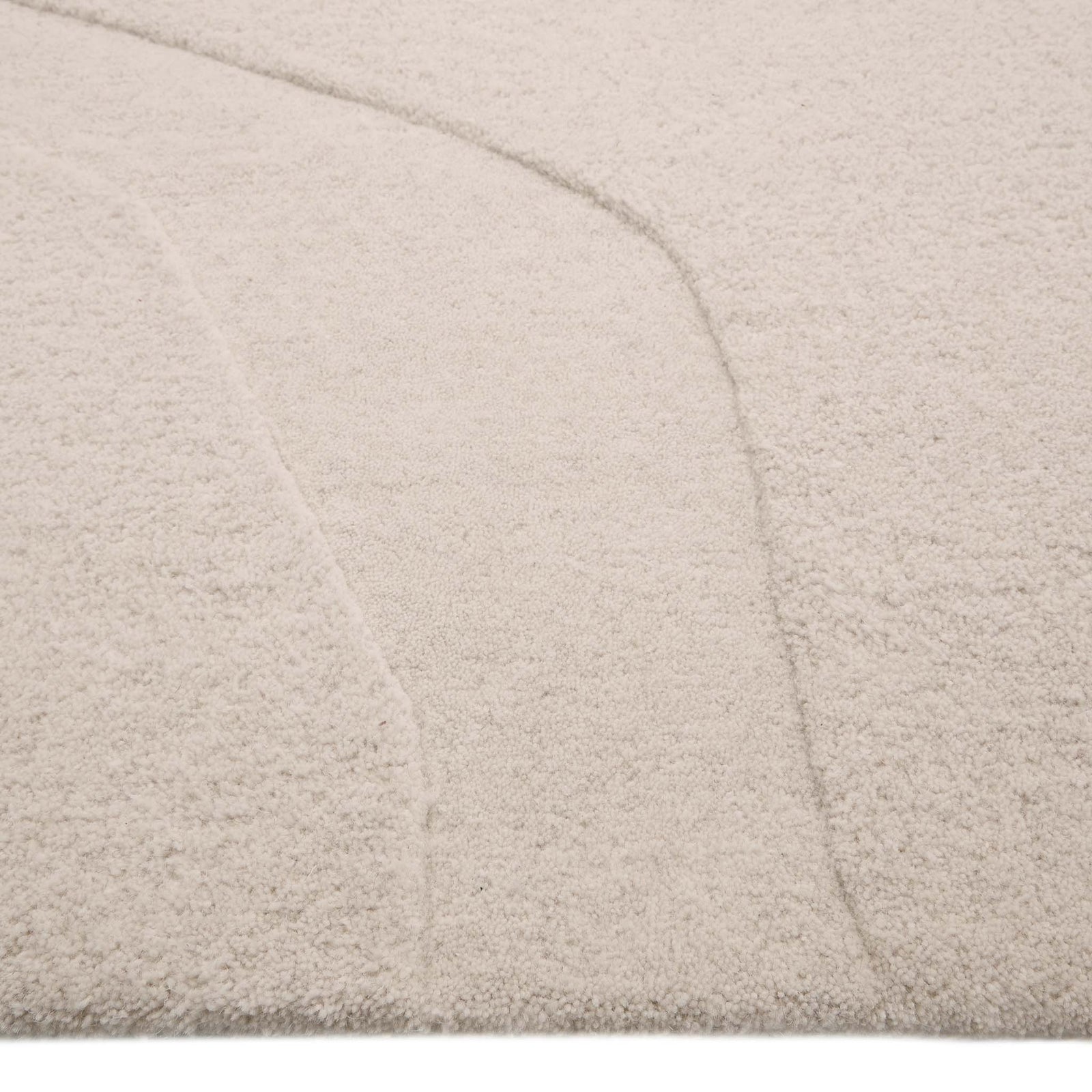 Sculptured Wool Rug Formartion Cream. 100% wool rug with a carved geometric design.