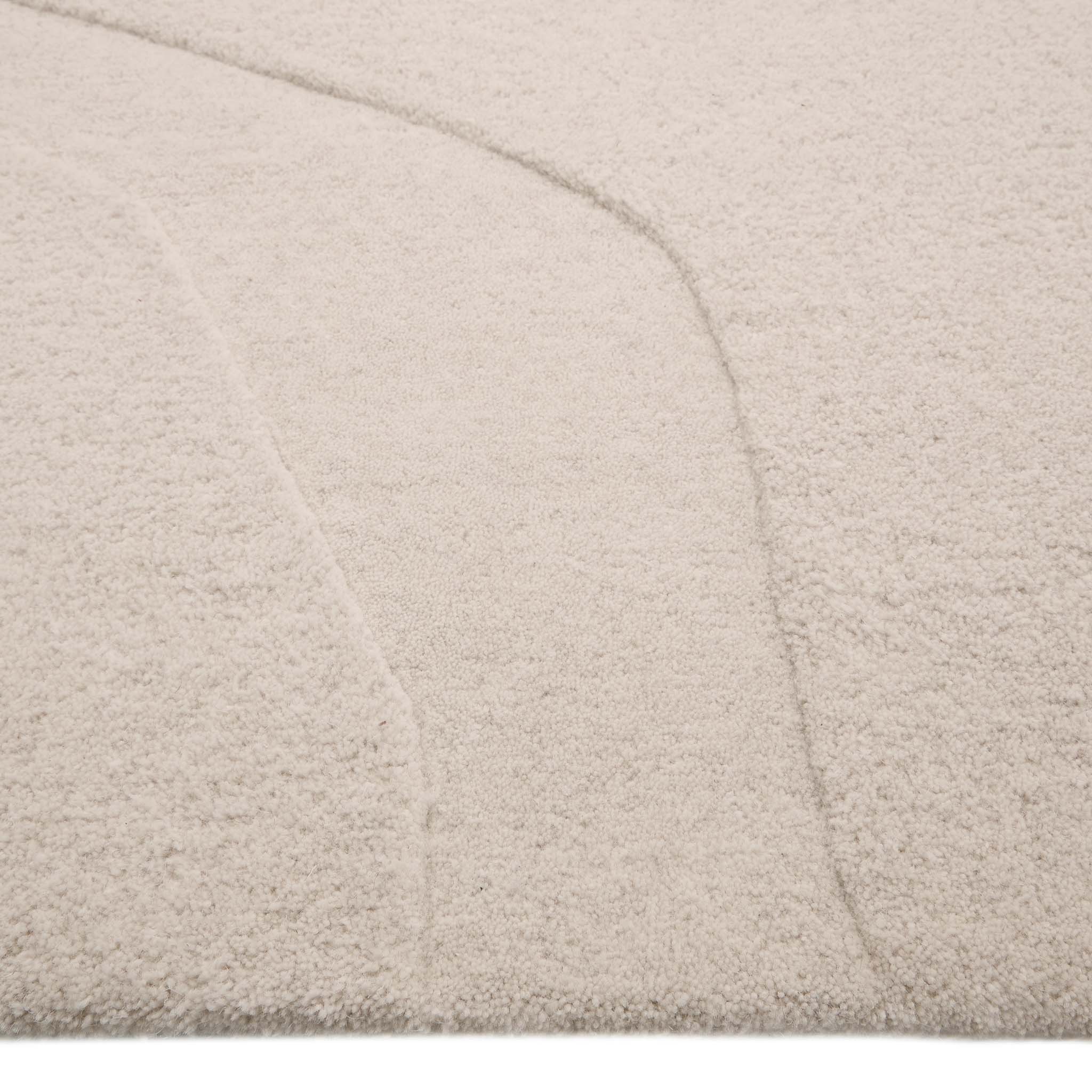 Sculptured Wool Rug Formartion Cream. 100% wool rug with a carved geometric design.