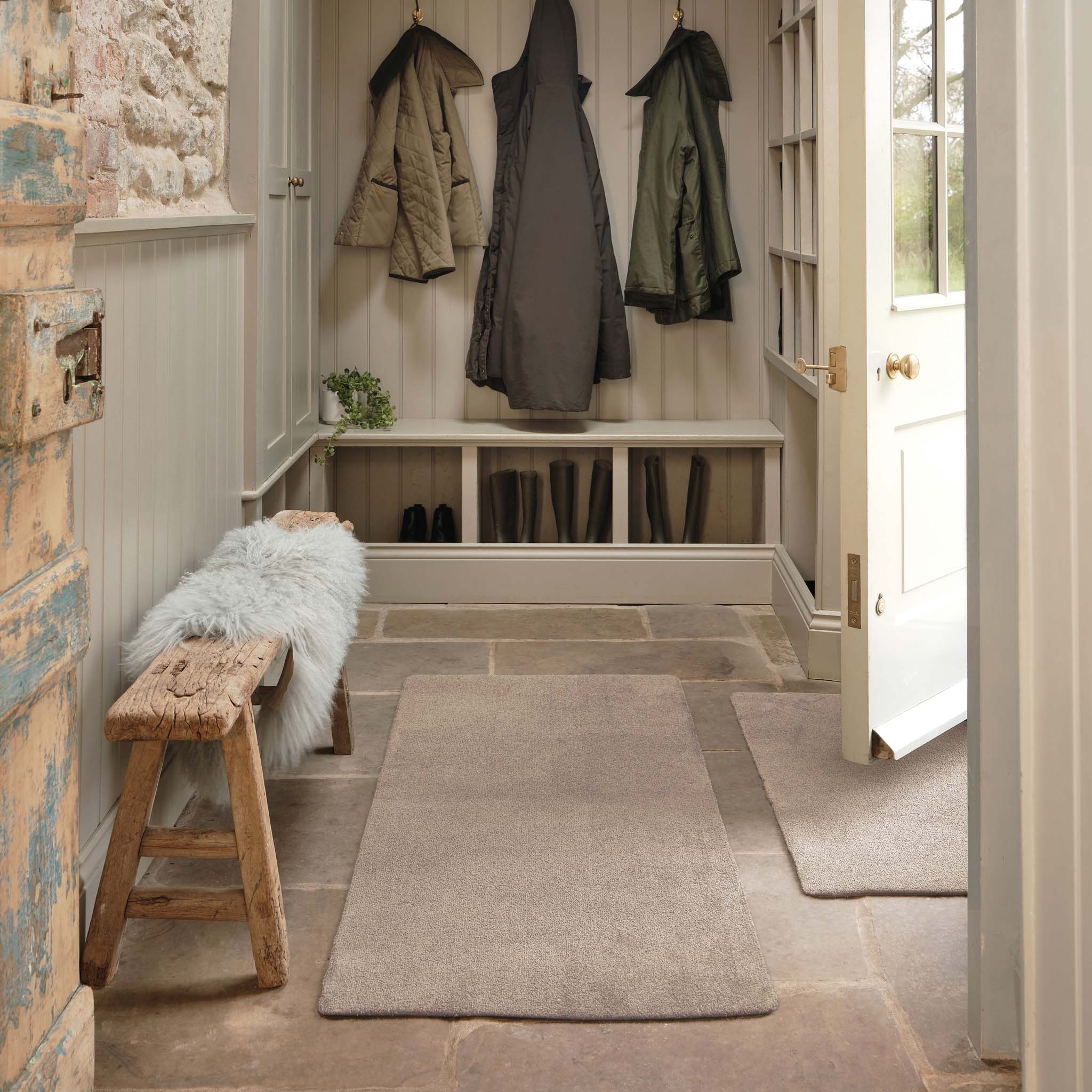 Sense Beige Runner made from 100% recycled content, fully machine washable.