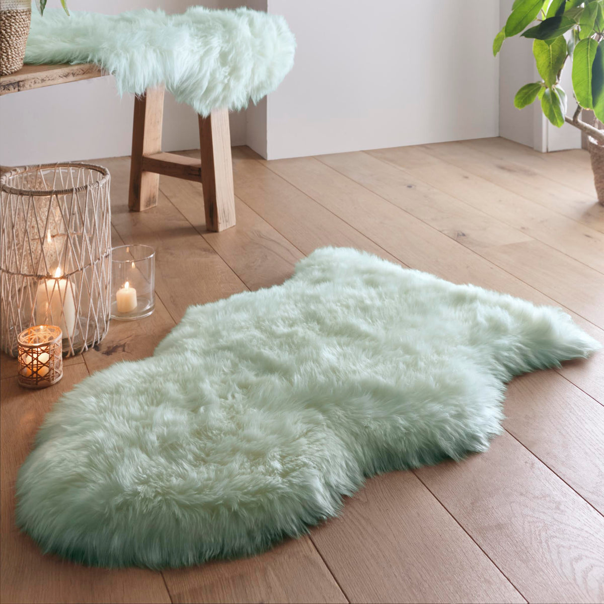Genuine Sheepskin Rug Mint