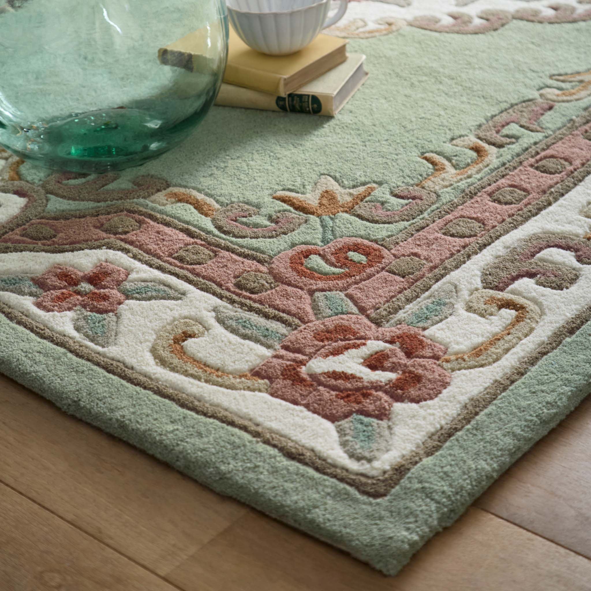Shensi Green Runner - a 100% wool runner featuring a traditional floral pattern.