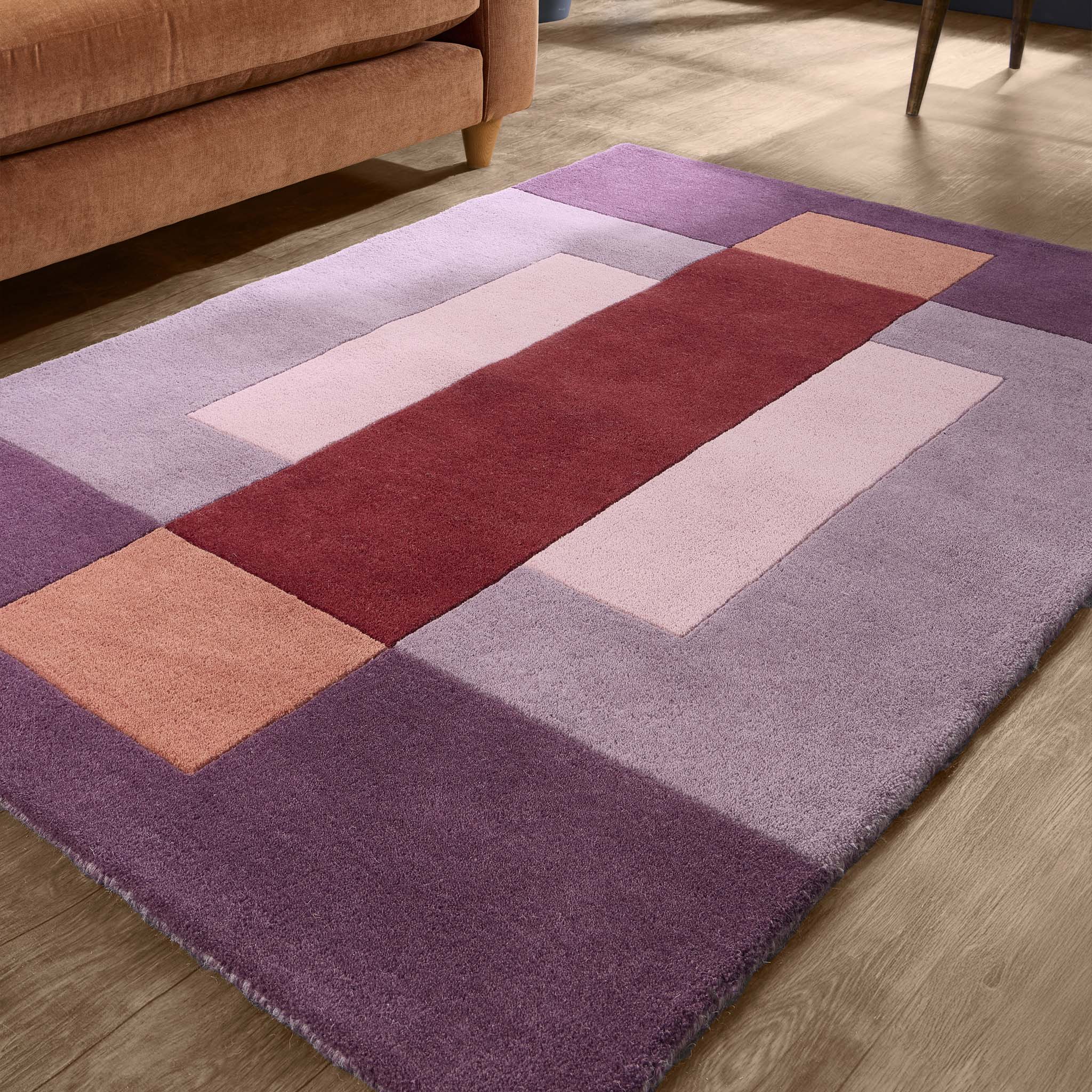 Sienna Block Rich Reds- 100% wool carved rug in a blocked design.