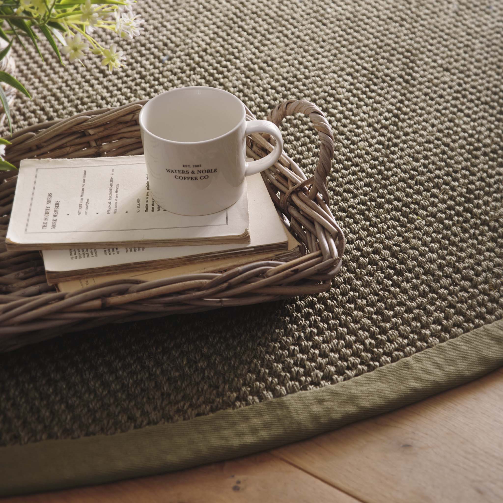 Sisal Rug Green with Sage Green Border made from 100% sisal in a solid green colour. 