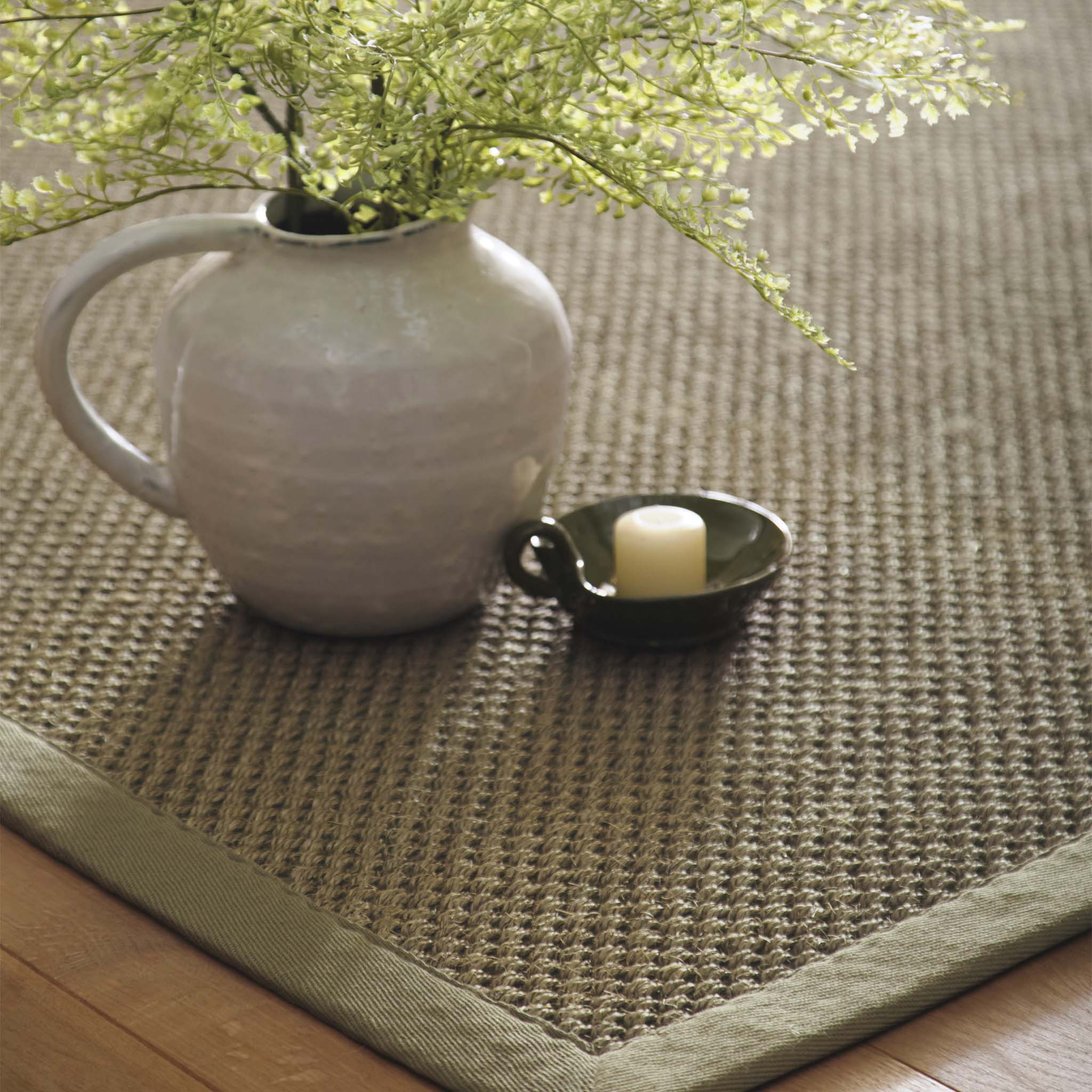 Sisal Rug Green with Sage Green Border made from 100% sisal in a solid green colour. 