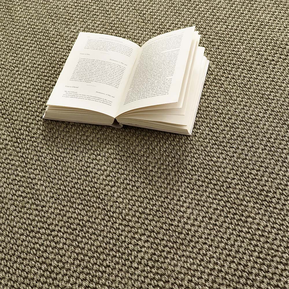 Sisal Rug Green with Sage Green Border made from 100% sisal in a solid green colour. 