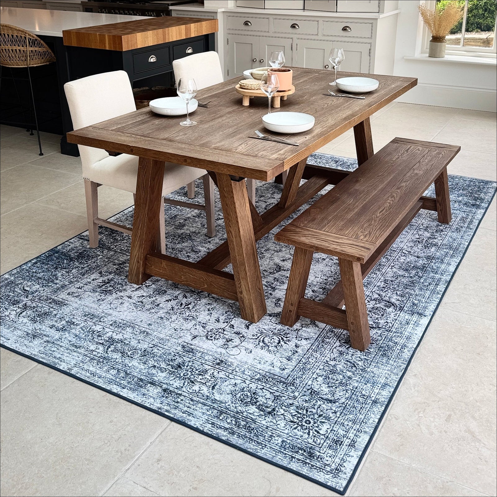Vintage Imperial Eco-Washable Rug made from recycled cotton, featuring a vintage inspired pattern.